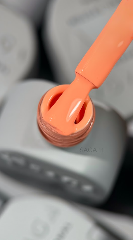 SAGA Professional Color Gel Polish 11