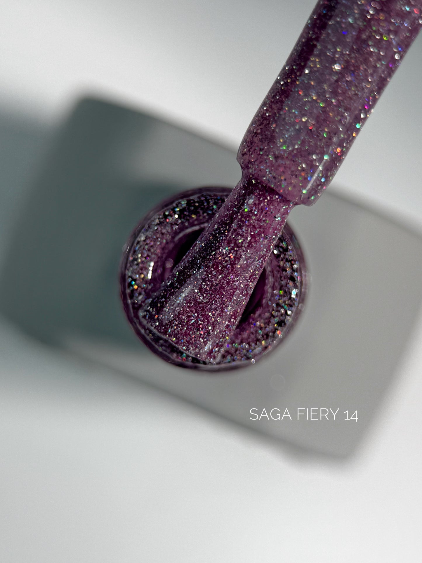 SAGA Professional Fiery Gel 14