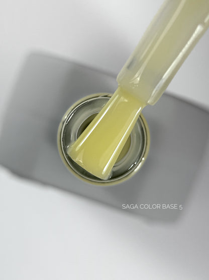 SAGA Professional Color Rubber Base 05, 10 ml