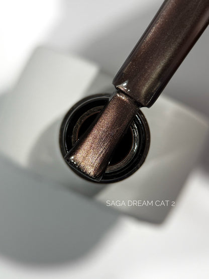 SAGA Professional Dream Cat 2 – magnetischer Gel-Lack in bronzegoldenem Farbton