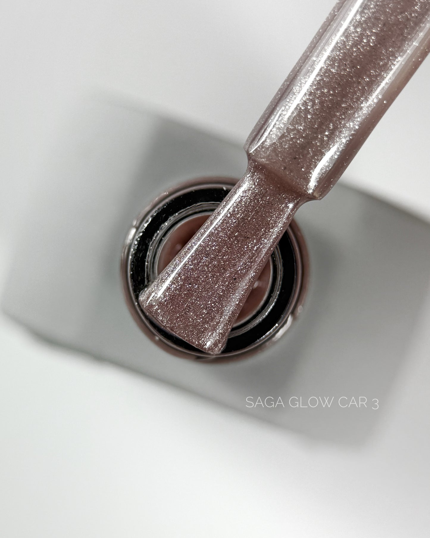 SAGA Professional Glow Cat 3