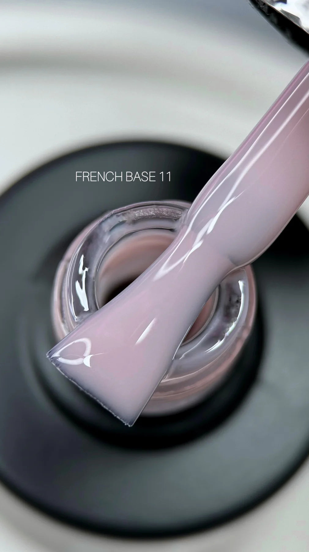 SAGA Professional French Base 11, 15 ml