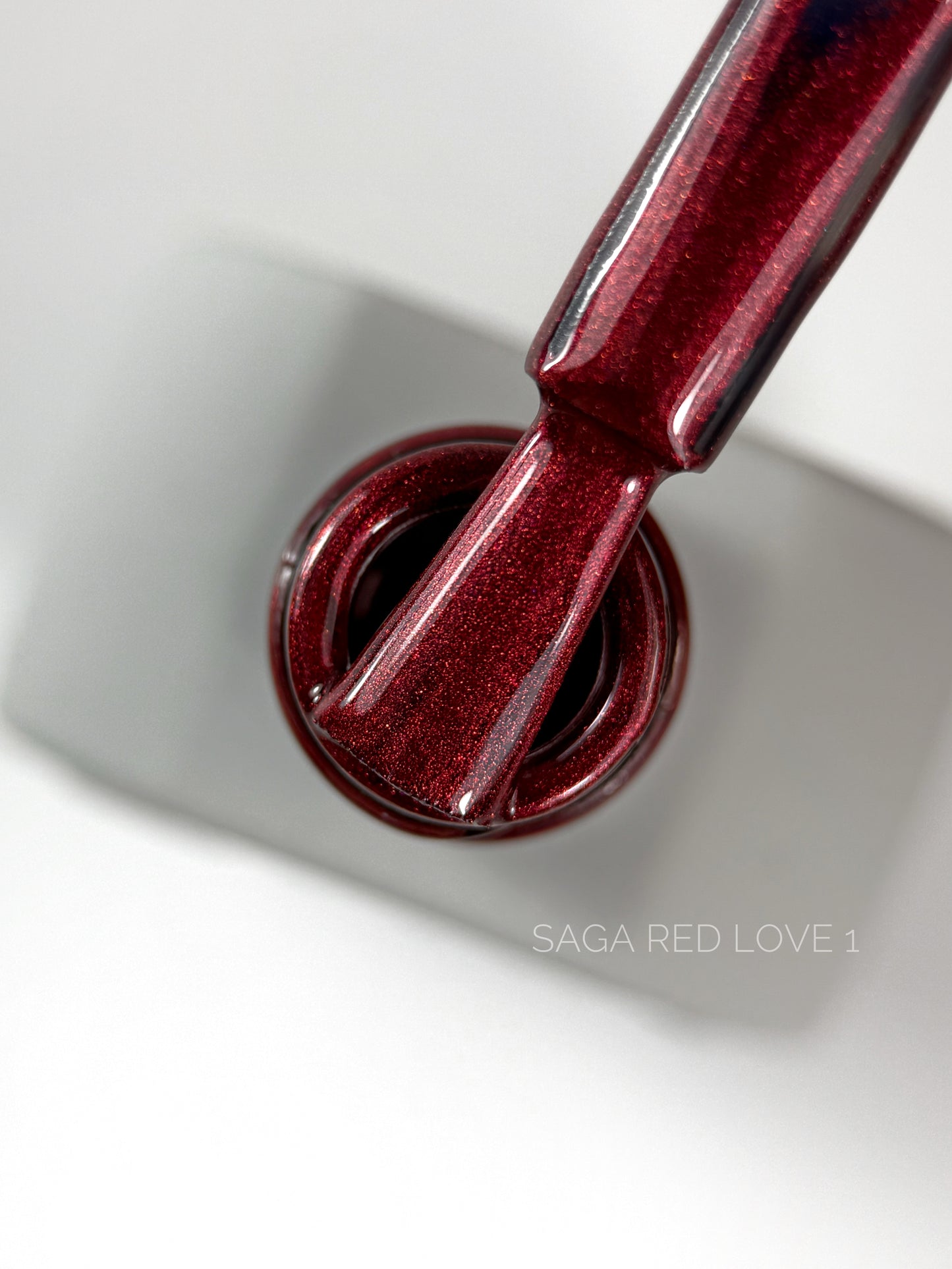 SAGA Professional Red Love 1
