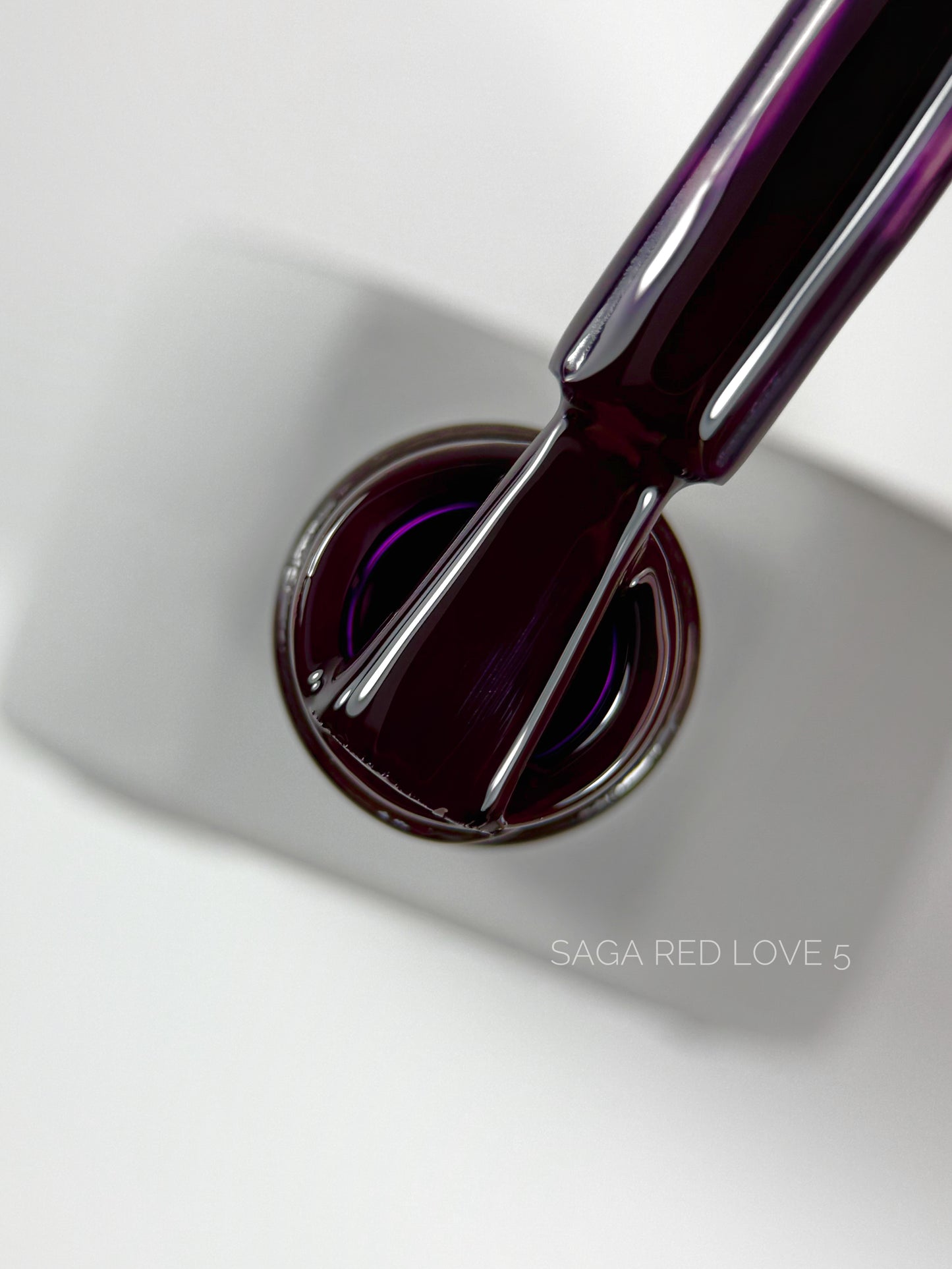 SAGA Professional Red Love 5