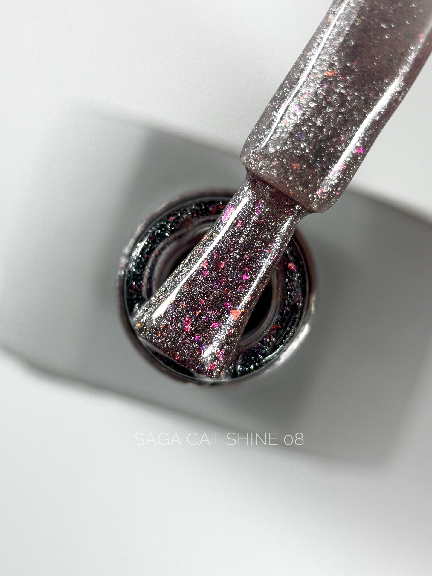 SAGA Professional Cat Shine 8