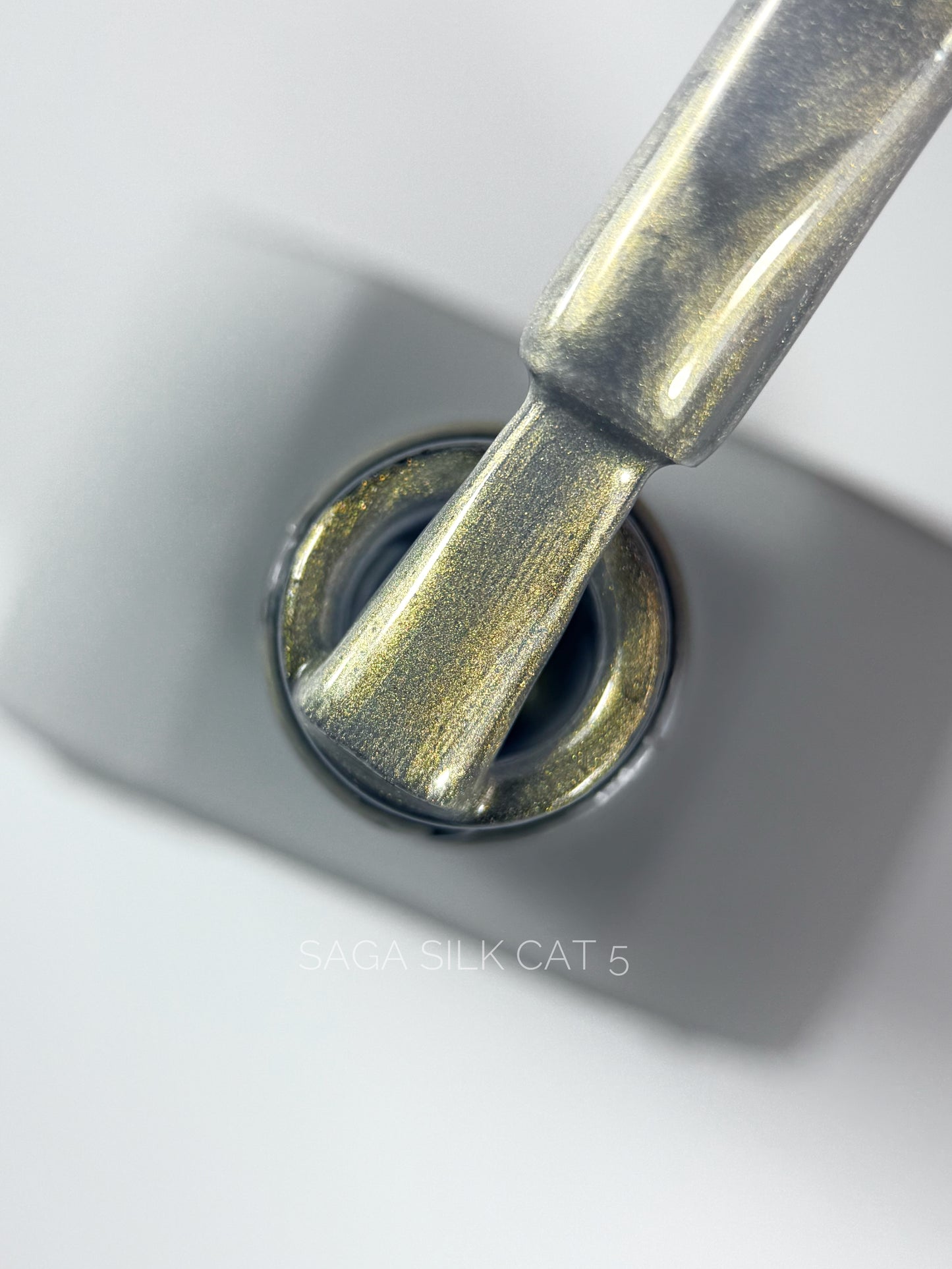 SAGA Professional Silk Cat 5